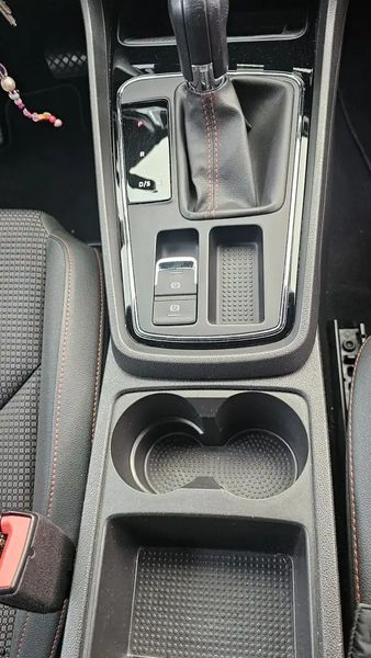 Seat Leon • 2019 • 88,000 km 8