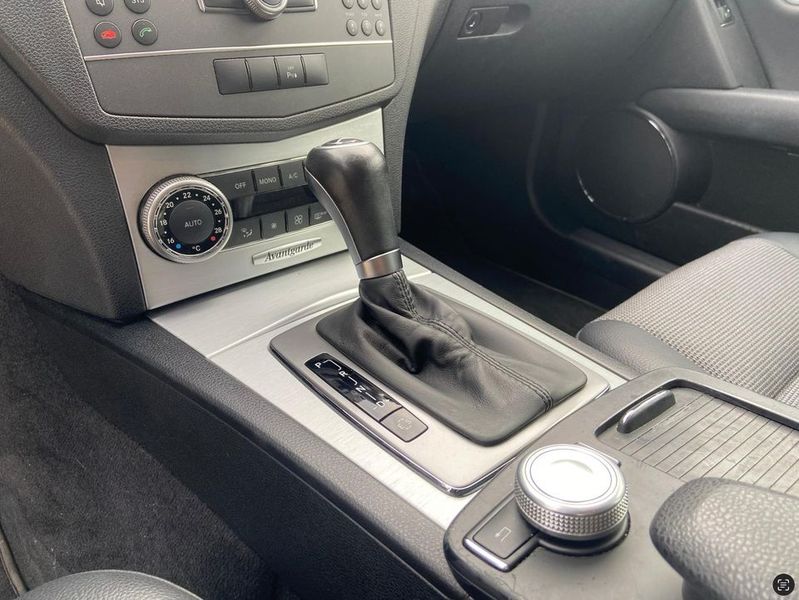 Mercedes-Benz C • 2011 • 185,000 km 4