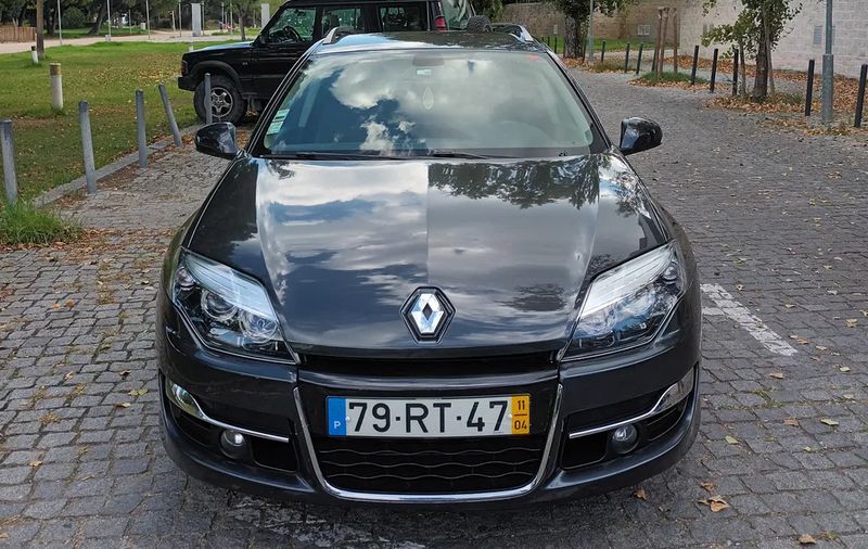 Renault Laguna • 2011 • 215,000 km 1