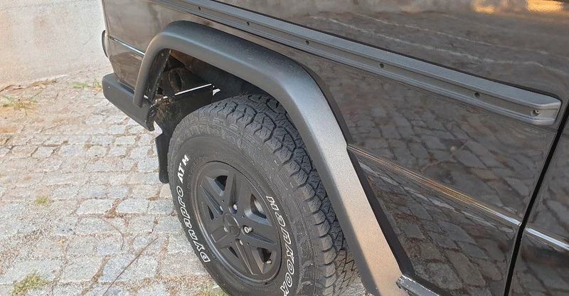 Mercedes-Benz G-Class • 1986 • 120,000 km 5