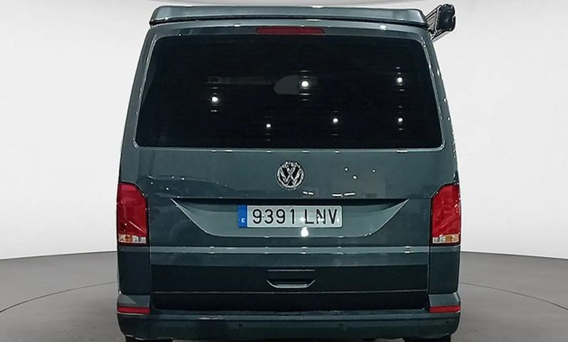 Volkswagen California • 2021 • 30,691 km 11