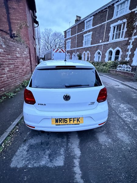 Volkswagen Polo • 2016 • 55,000 mi 8