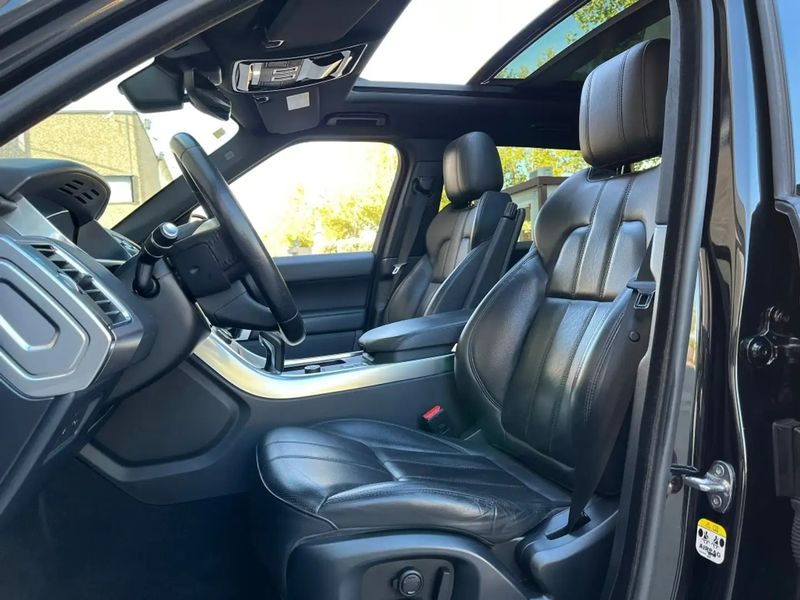 Land Rover Range Rover Sport • 2017 • 159,000 km 8