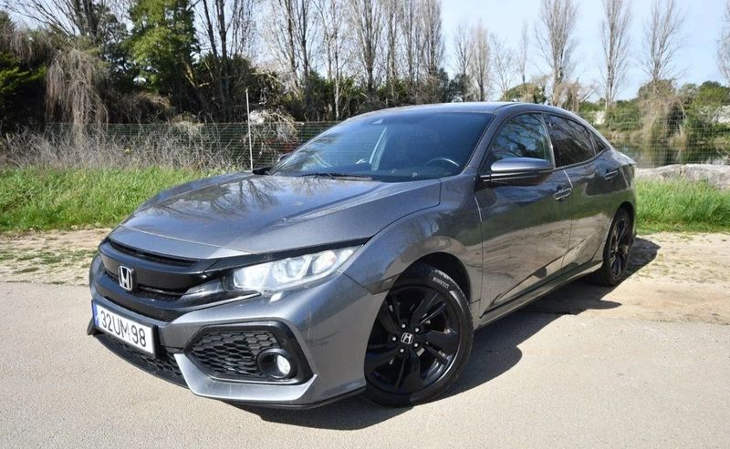 Honda Civic • 2018 • 114,000 km 1