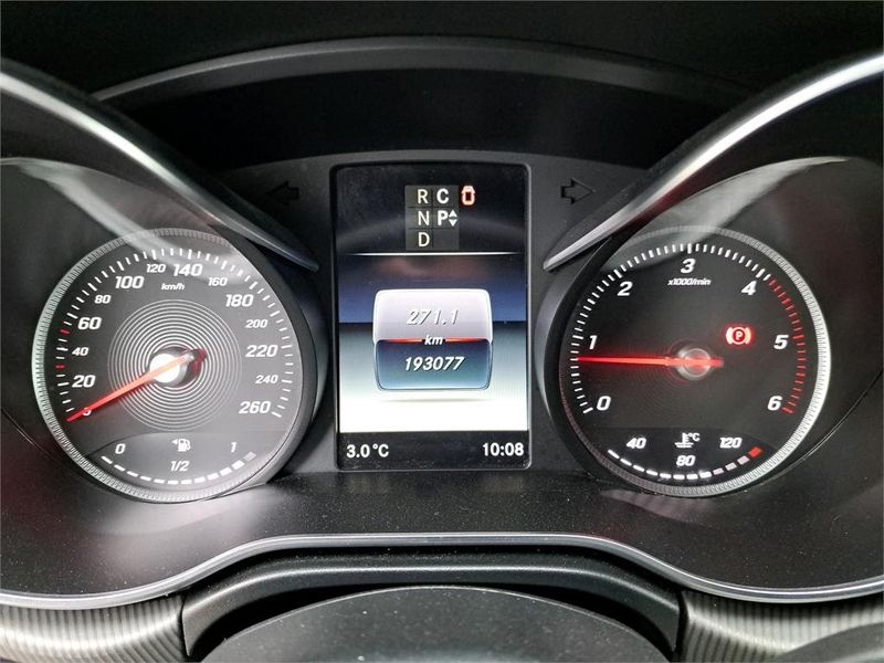 Mercedes-Benz Sprinter • 2018 • 193,077 km 10