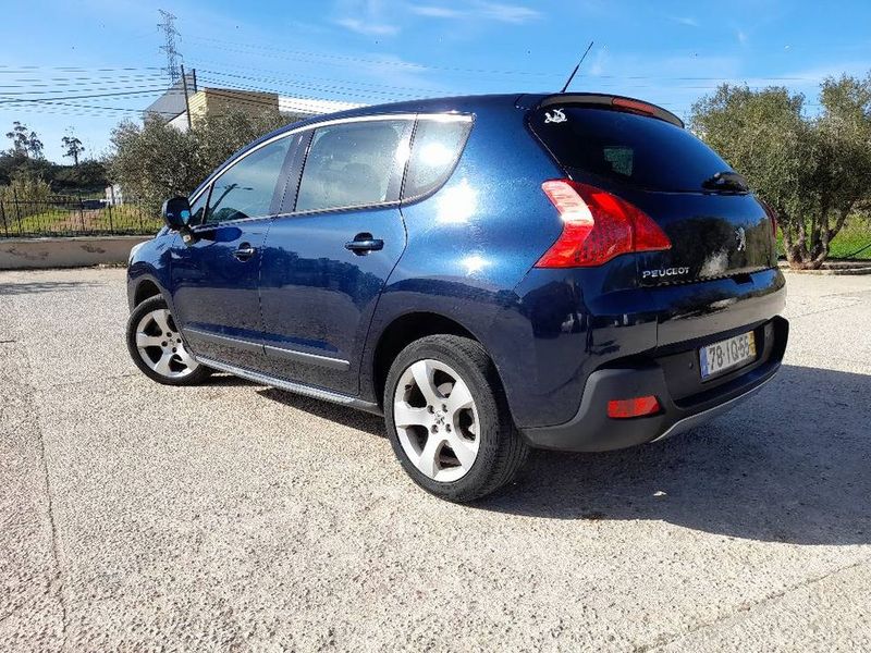 Peugeot 3008 • 2009 • 75,000 km 3