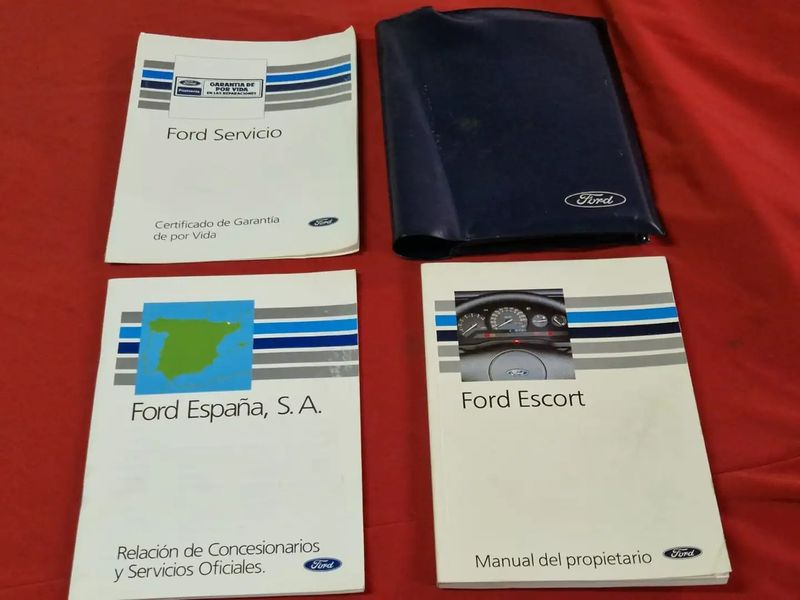 Ford Escort • 1993 • 130,000 km 11