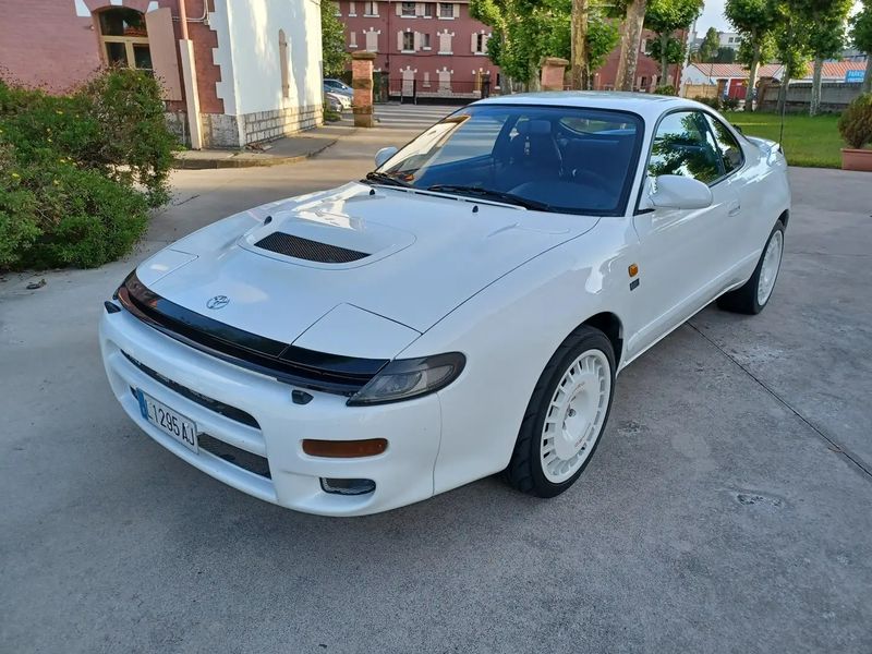 Toyota Celica • 1992 • 76,000 km 1