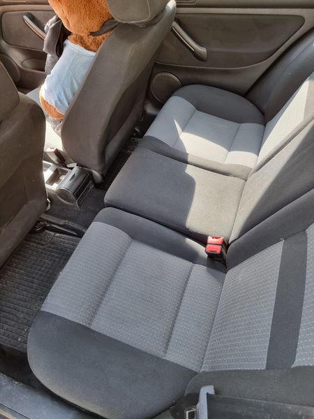 Volkswagen Golf • 2007 • 190,000 km 4