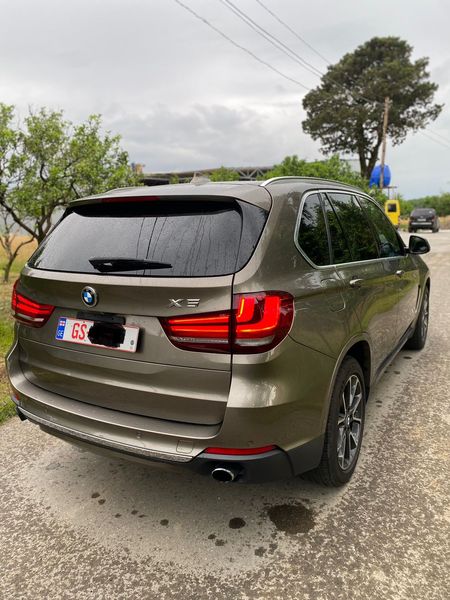 BMW X5 • 2017 • 86,000 mi 5