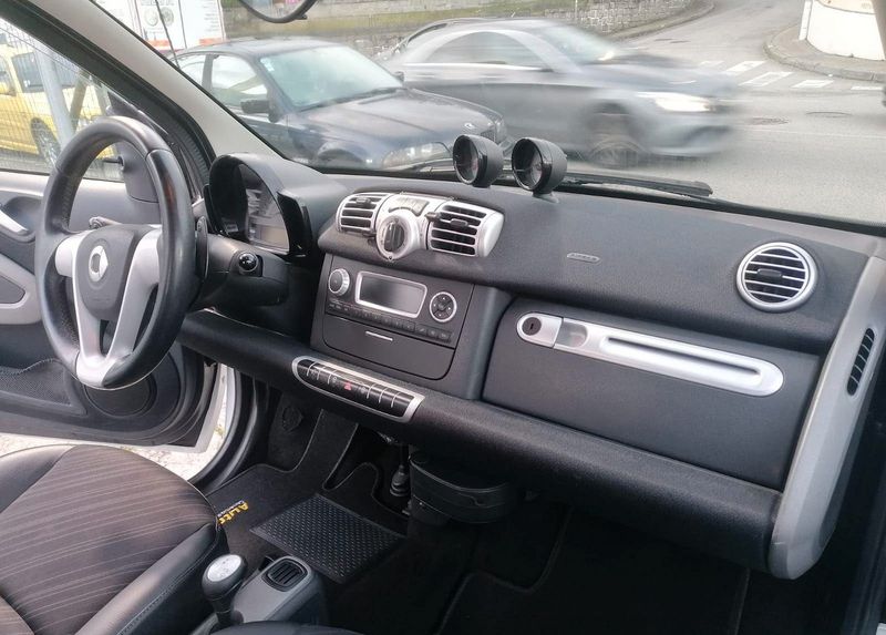 Smart Fortwo coupé • 2011 • 170,000 km 3