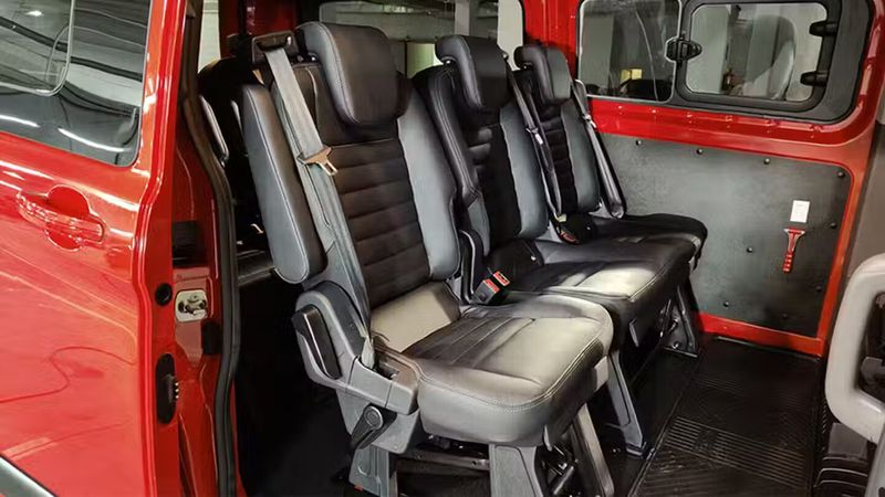 Ford Transit Custom • 2023 • 46,120 km 10