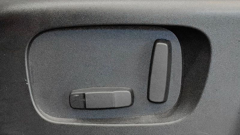 Land Rover Range Rover Evoque • 2019 • 100,600 km 15