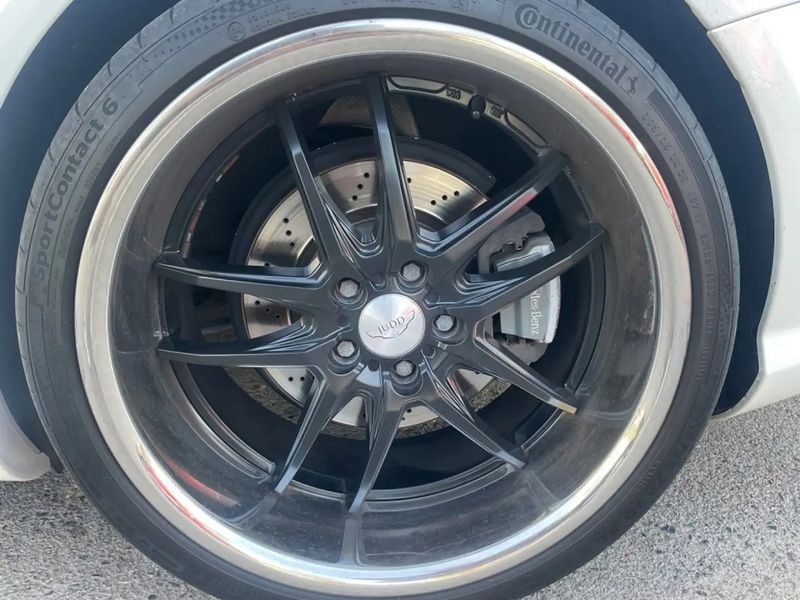 Mercedes-Benz SL-Class • 2012 • 91,000 km 8