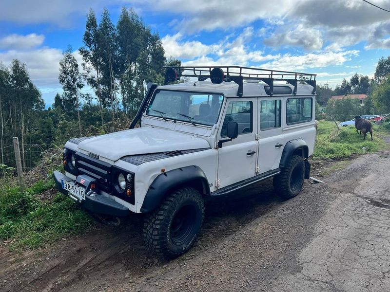 Land Rover Defender • 1997 • 35,000 km 1
