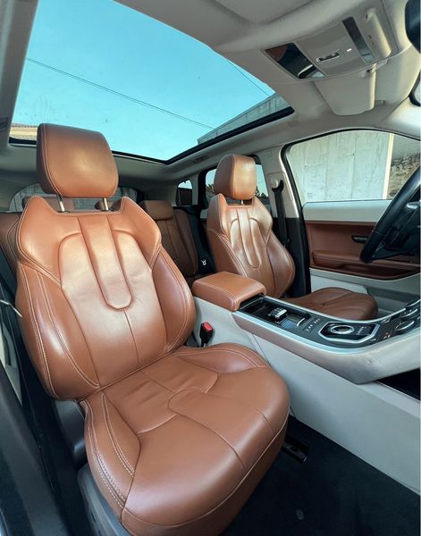 Land Rover Range Rover • 2014 • 120,000 km 5