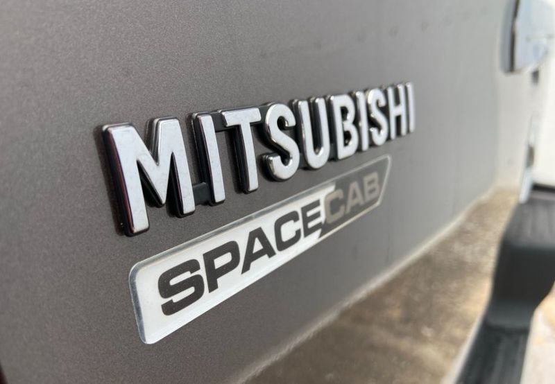 Mitsubishi L200 • 2021 • 500,000 km 3