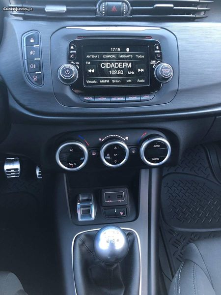 Alfa Romeo Giulietta • 2016 • 140,000 km 3