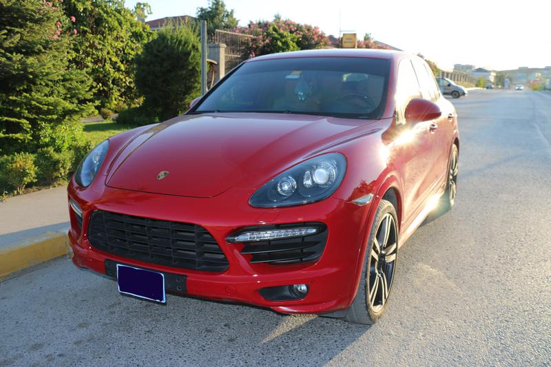 Porsche Cayenne • 2014 • 81,000 km 3
