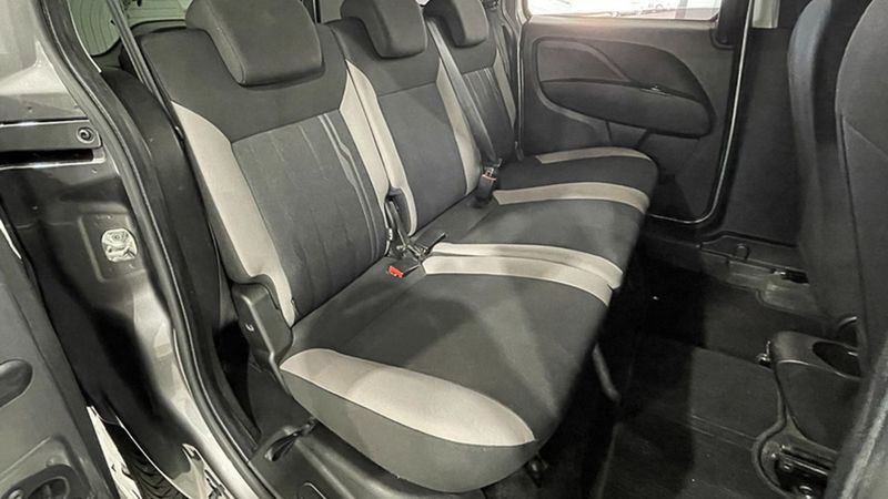 Fiat Doblo • 2019 • 93,525 km 12