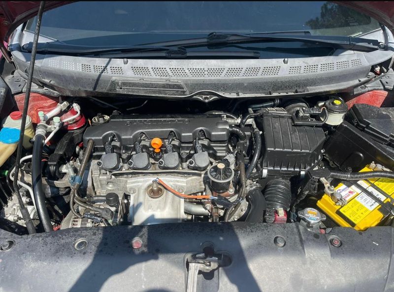 Honda Civic • 2010 • 121,000 mi 1