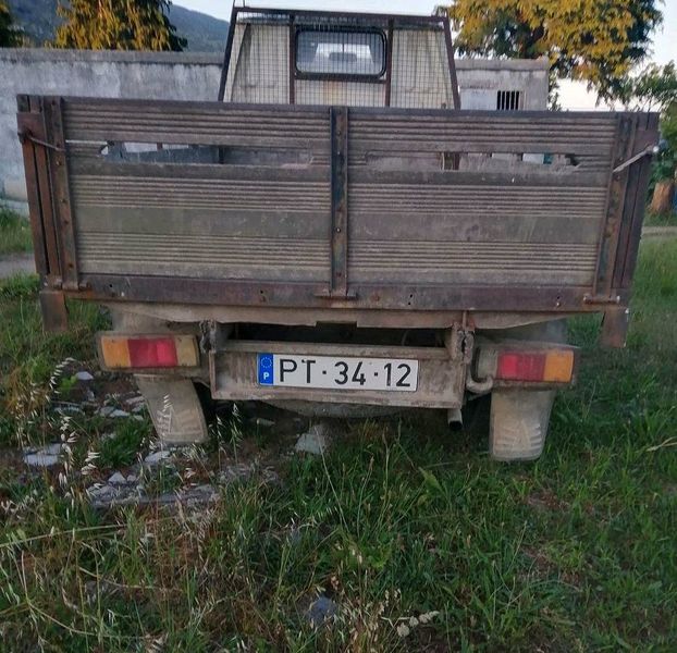 Toyota Dyna • 1986 • 250,000 km 4