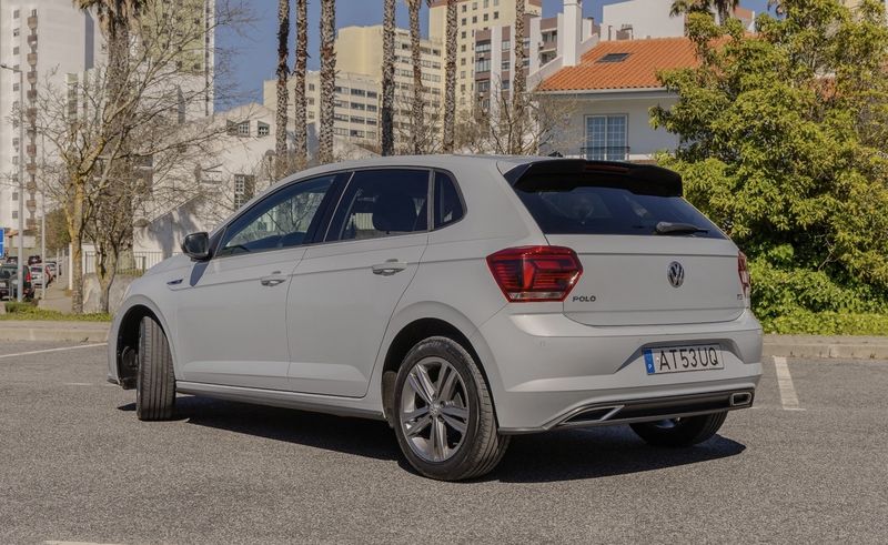 Volkswagen Polo • 2020 • 94,000 km 4