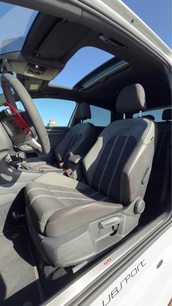 Volkswagen Golf • 2021 • 87,000 km 5