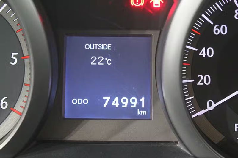 Toyota Land Cruiser • 2017 • 74,991 km 3