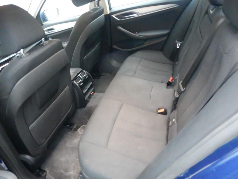 BMW 5 Series • 2021 • 54,500 km 4