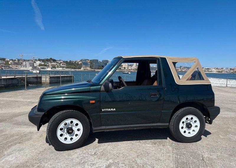 Suzuki Vitara • 1995 • 145,000 km 3