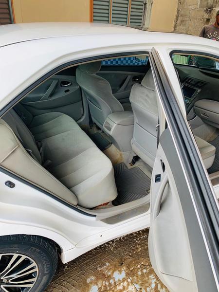 Toyota Camry • 2010 • 0 km 3