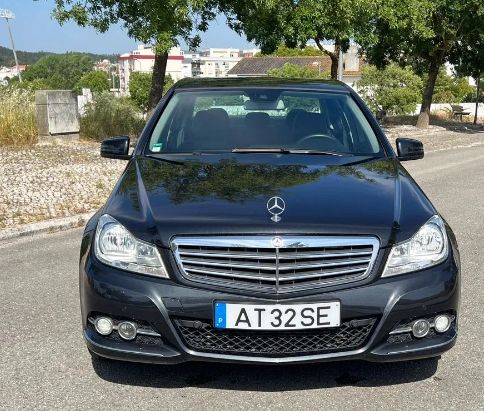 Mercedes-Benz C • 2012 • 200,000 km 1