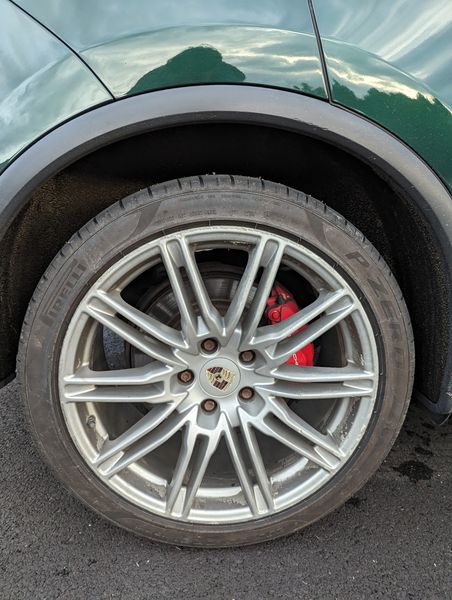 Porsche Cayenne • 2011 • 2,171,190 km 20