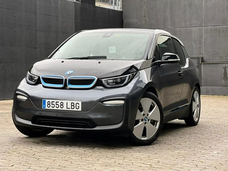 BMW i3 • 2019 • 68,000 km 2