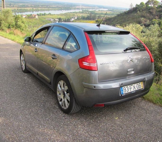 Citroën C4 • 2008 • 149,999 km 6