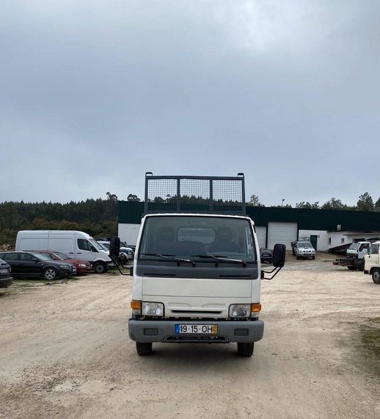 Nissan Cabstar E - T • 1999 • 180,000 km 5