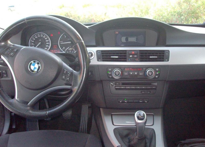 BMW 3 Series • 2007 • 249,999 km 3