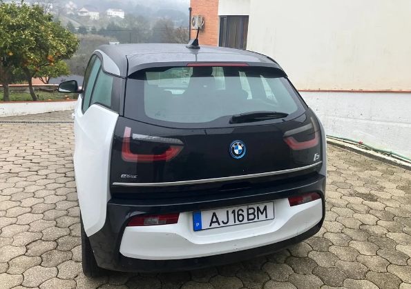 BMW i3 • 2018 • 79,000 km 2