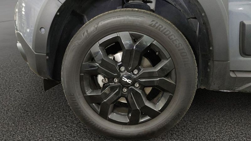 Dacia Duster • 2023 • 58,920 km 14