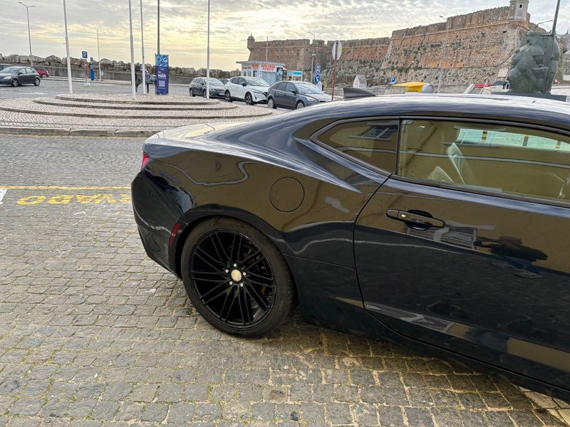 Chevrolet Camaro • 2018 • 94,436 km 8