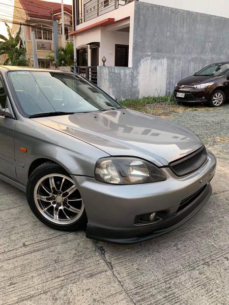 Honda Civic • 1999 • 250,000 km 18