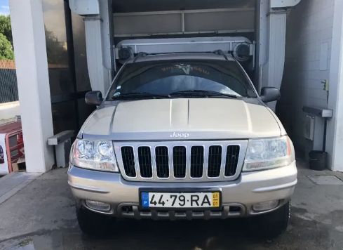 Jeep Grand Cherokee • 2001 • 185,000 km 1