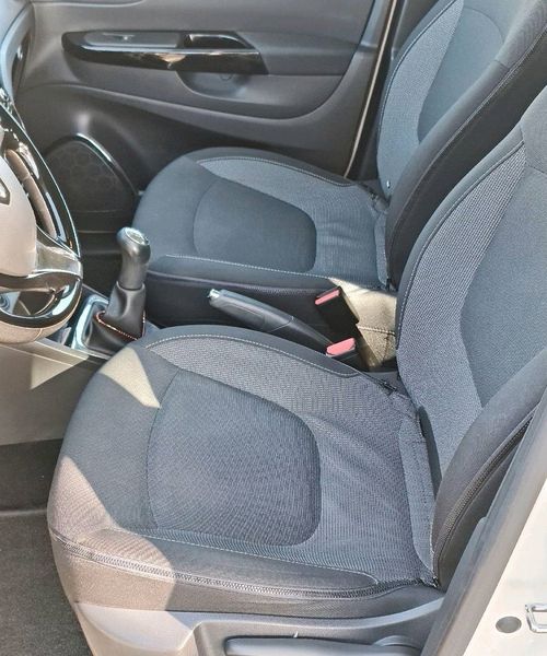 Renault Captur • 2014 • 160,000 km 5