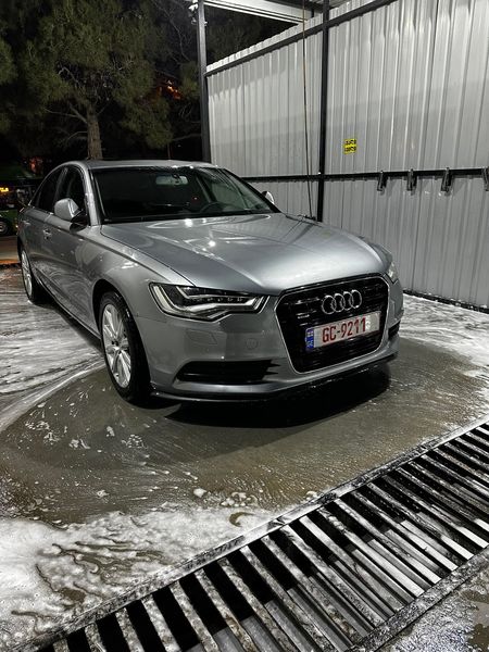 Audi A6 • 2012 • 71,000 km 1
