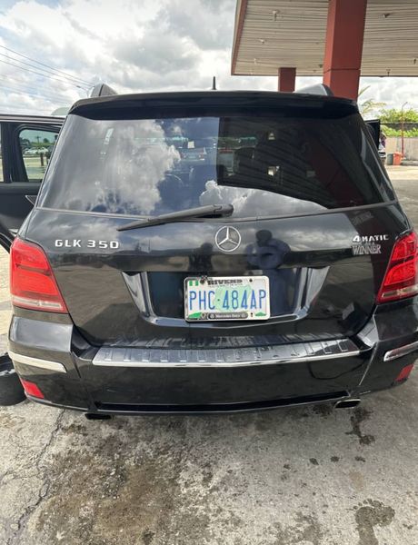 Mercedes-Benz GLK-Class • 2010 • 12,000 km 6