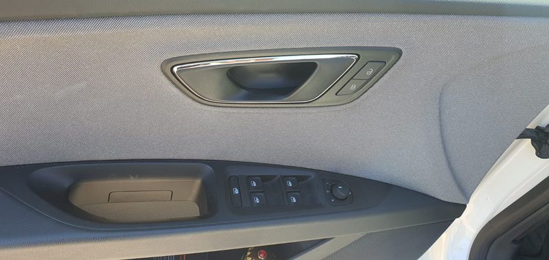 Seat Leon • 2020 • 154,847 km 8