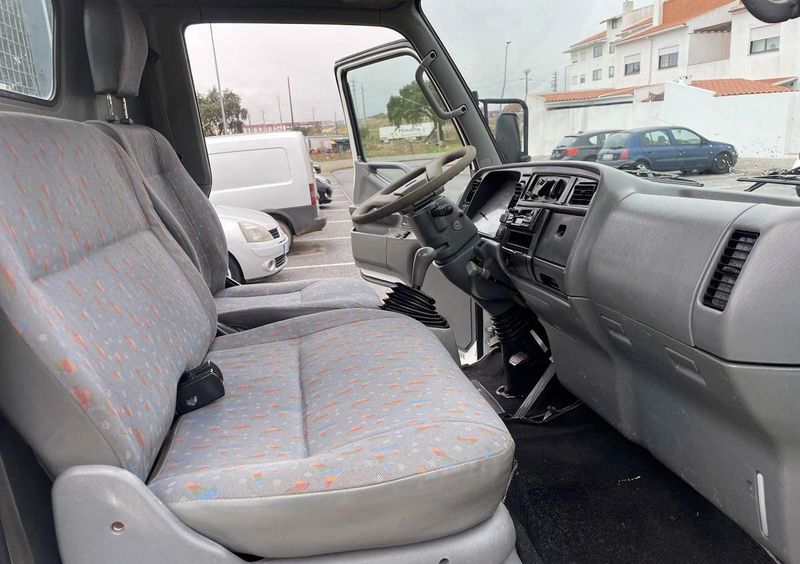 Mitsubishi Fuso canter • 1999 • 169,999 km 2