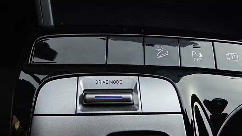 Hyundai Tucson • 2022 • 31,602 km 12