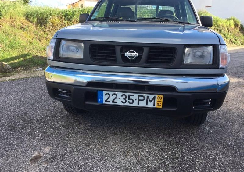 Nissan NP300 Pickup • 2000 • 200,000 km 1